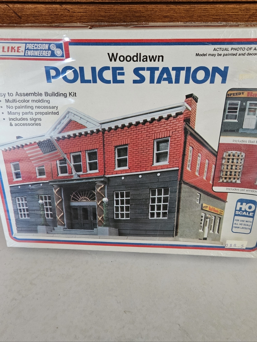 Woodlawn Police Station Model Building Kit - Factory Sealed
